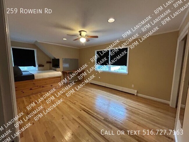 Building Photo - 259 Frowein Rd
