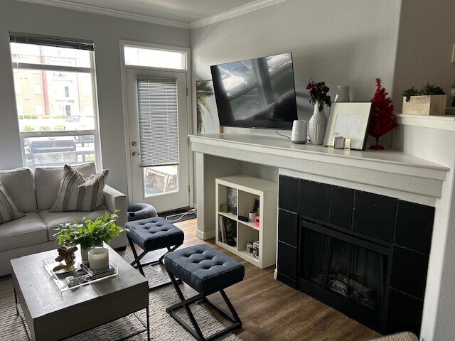 Building Photo - 10176 Park Meadows Dr
