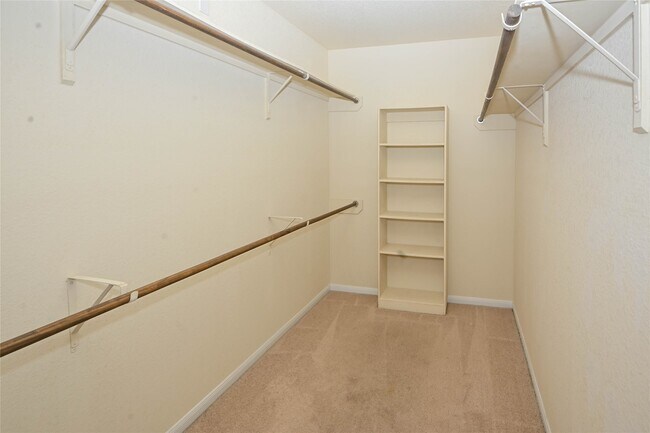 Building Photo - 14910 Hope Hills Ln