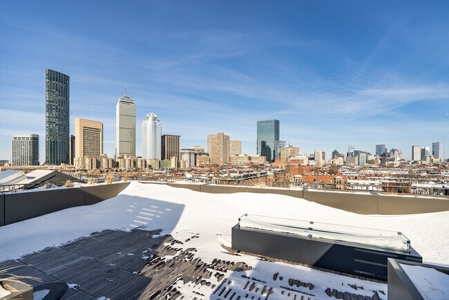 Building Photo - 566 Columbus Ave