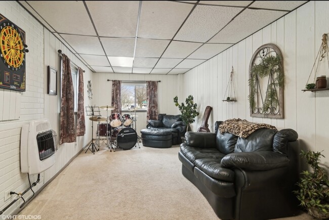 Building Photo - 460 Flagstaff Ln