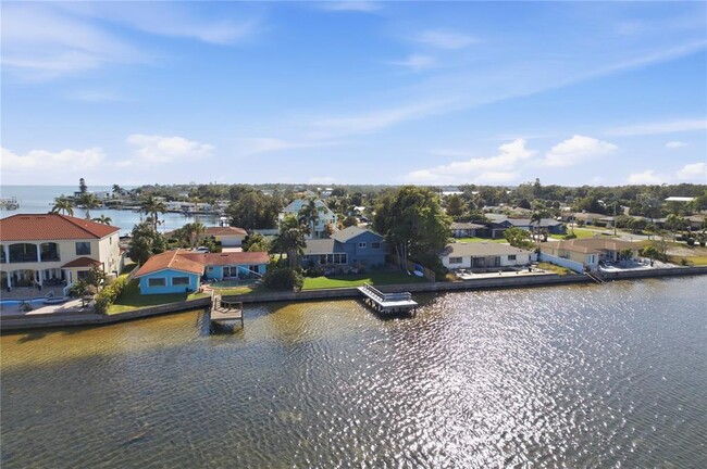 Building Photo - 377 22nd Ave SE