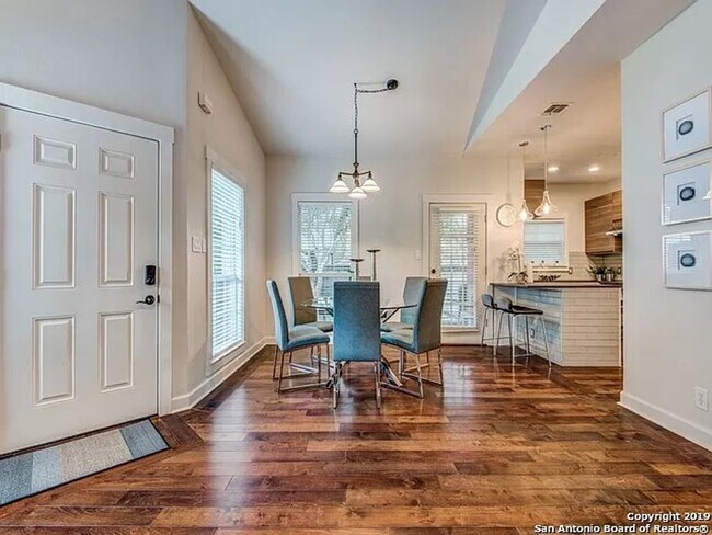Building Photo - 30 Chapel Hill Cir