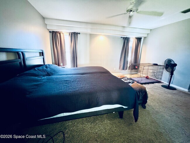 Building Photo - 2065 Thistle Dr