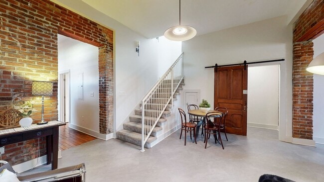 Building Photo - 3-Bedroom/2 Bath Home for Rent in Shelby Park