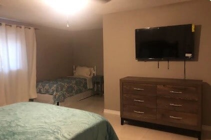 Building Photo - 711 N Hyannis Port St