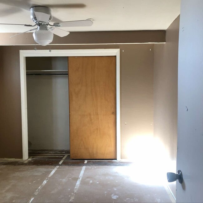 Building Photo - 1702 Dotsero Ave