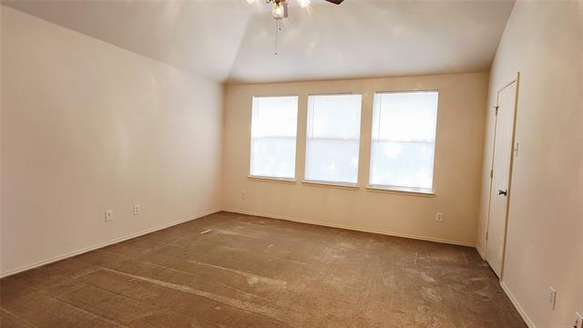 Building Photo - 3201 Kennedy Dr