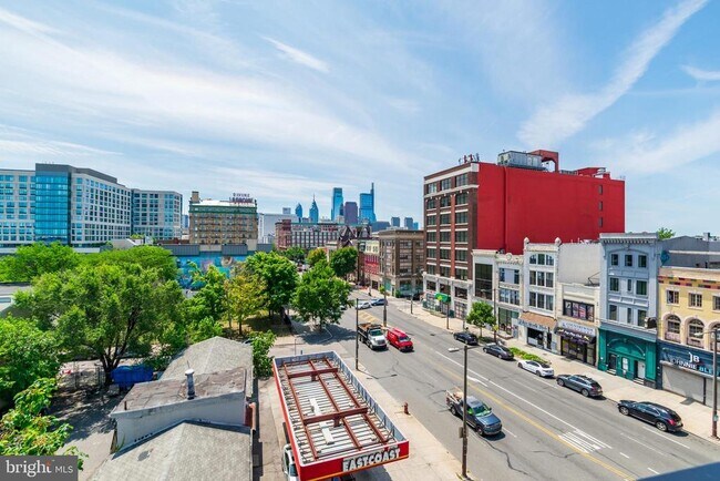 Building Photo - 813 N Broad St