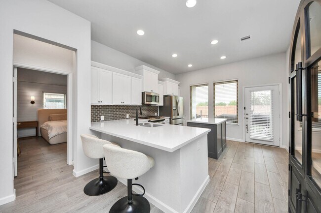 Building Photo - 4219 Colony Ln