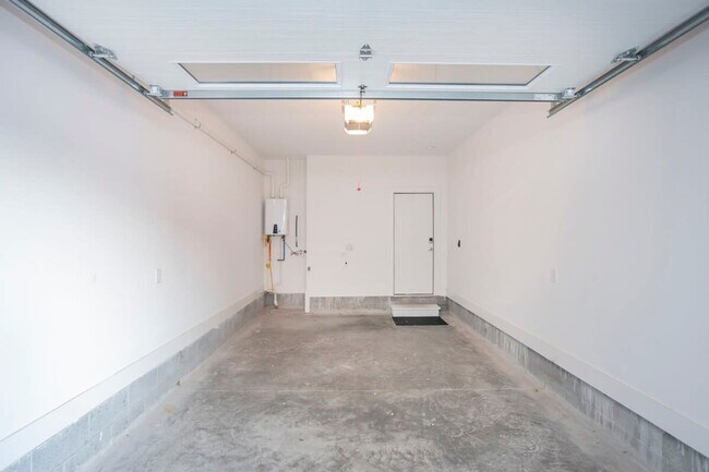 Building Photo - 1035 Scovel St