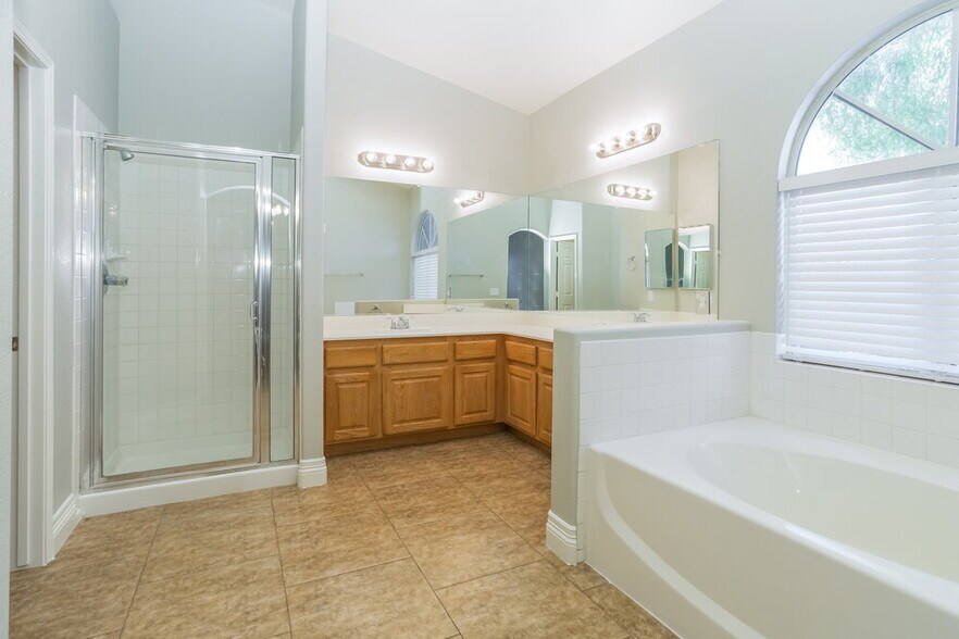 Building Photo - 5119 Marshall Island Ct