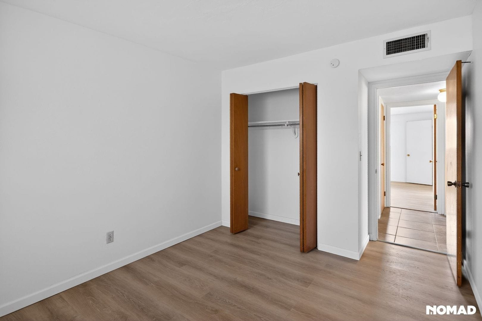 Building Photo - 938 N Larry Pl