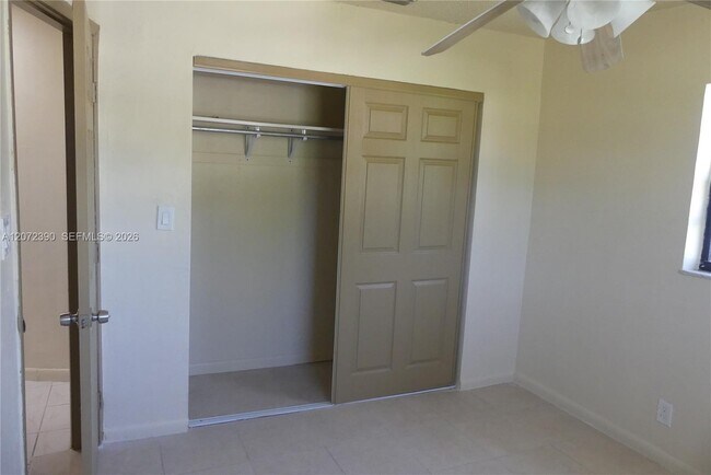Building Photo - 8130 NW 14th Ct