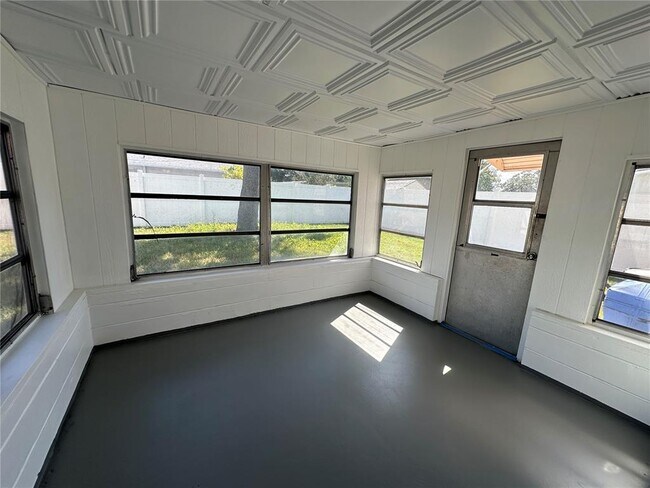 Building Photo - 9571 52nd Way N