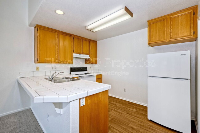 Building Photo - 9430 Winter Gdns Blvd