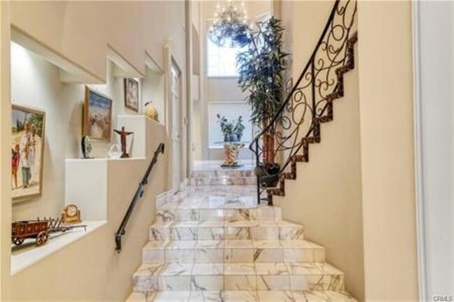 Building Photo - 22537 N Summit Ridge Cir