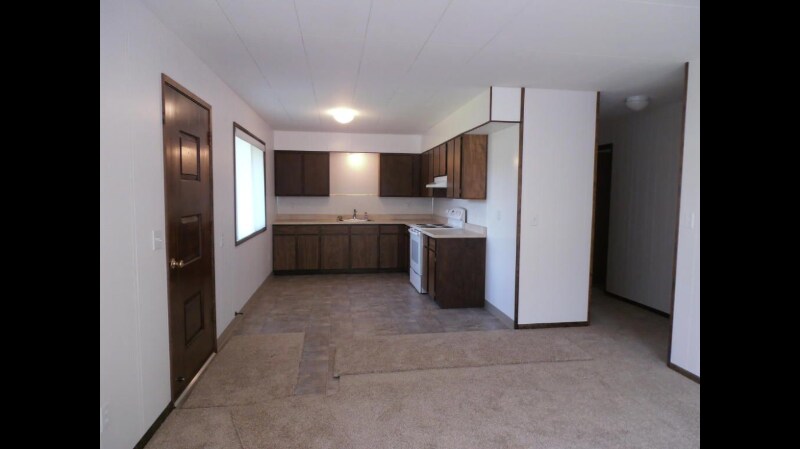 Building Photo - 222 N Beacon St