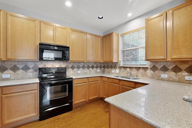 Building Photo - 6325 Cedar Falls Dr