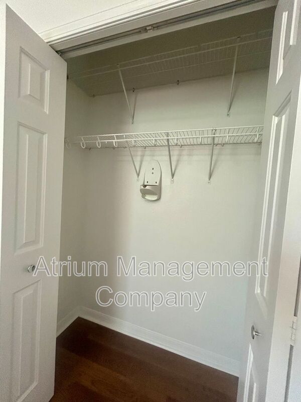 Building Photo - 12805 Avelar Manor Pl