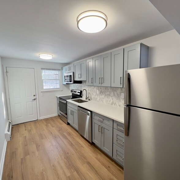 Building Photo - The Den Hunting Lodge (student)