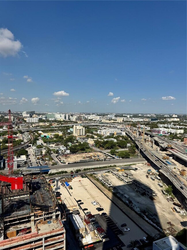 Building Photo - 20 NE 11th St