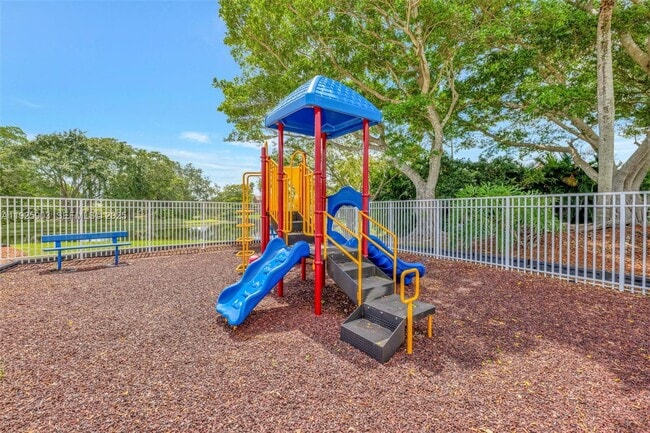 Building Photo - 396 Bedford Ave