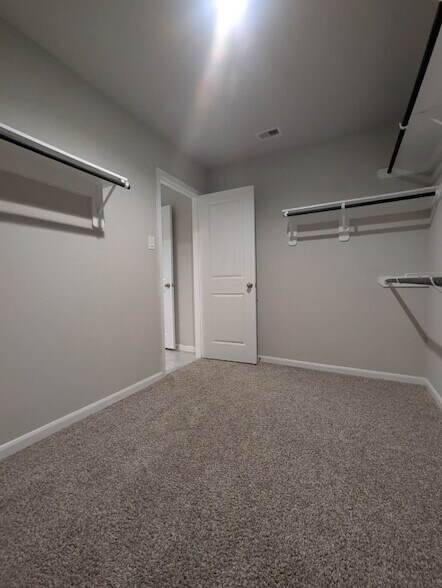 Building Photo - 3518 Windham Way