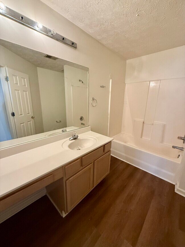 Building Photo - 781 Nickwood Trail