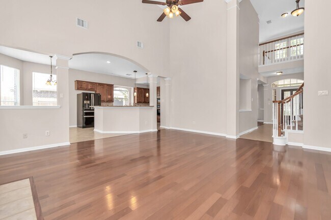 Building Photo - 4126 Midstream Dr