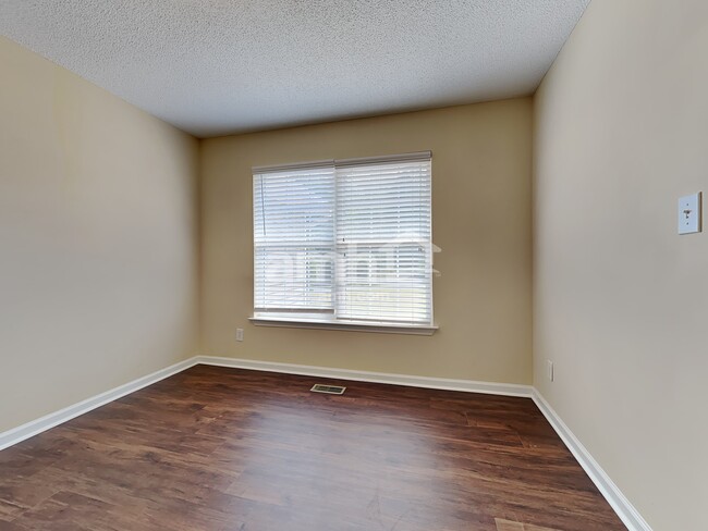 Building Photo - 295 Hialeah Court
