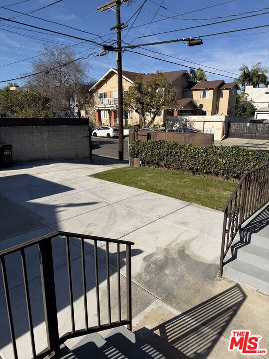 Building Photo - 4153 Brighton Ave