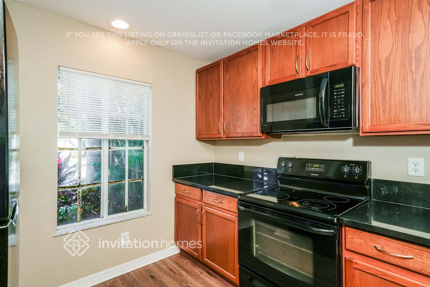 Building Photo - 5958 London Ln