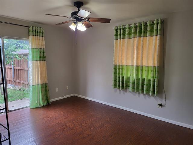 Building Photo - 1018 Vegas Dr