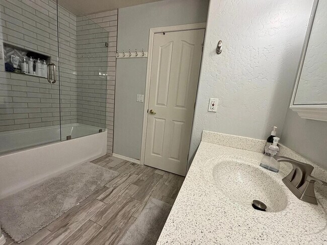 Building Photo - 3136 E Brookwood Ct