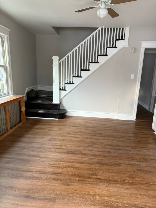 Building Photo - 105 Avon Ave