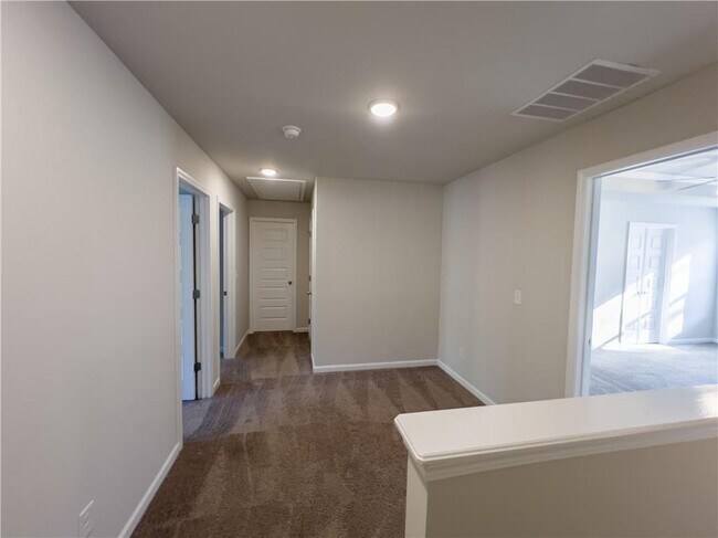 Building Photo - 2794 Shetley Creek Dr