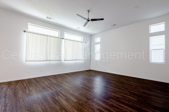 Building Photo - 4 Bedroom/3 Bath Home with Office and Paid Solar - $3295 Per Month!