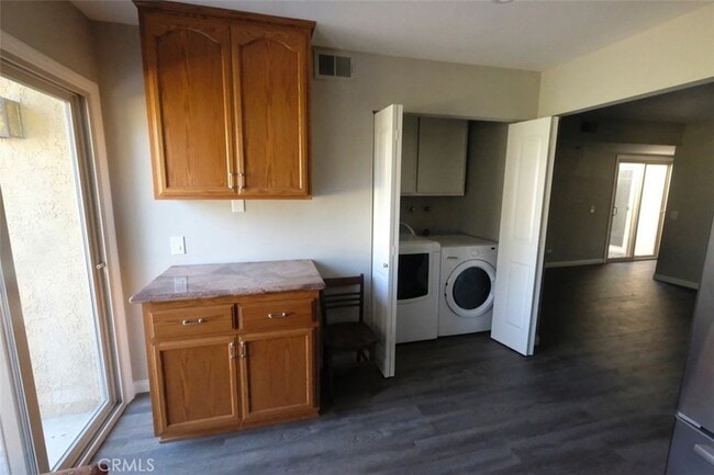 Building Photo - 318 S San Dimas Canyon Rd