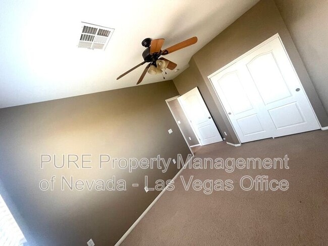 Building Photo - 3904 Ropers Ranch St