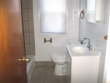 Building Photo - 21536 Panama St