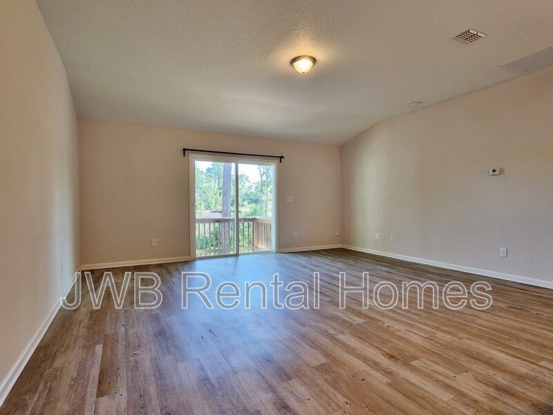 Building Photo - 839 Pine Moss Rd