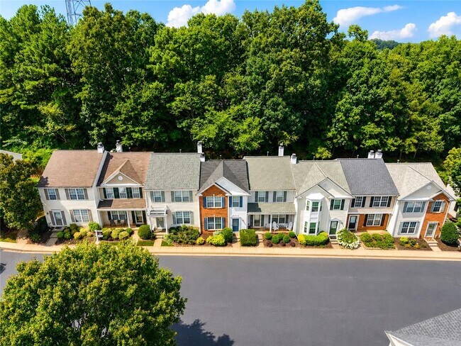 Building Photo - 1745 Kilmington Ct