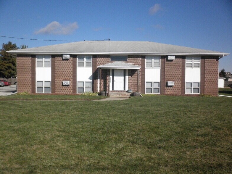 Building Photo - 4837 NW 62nd Ave
