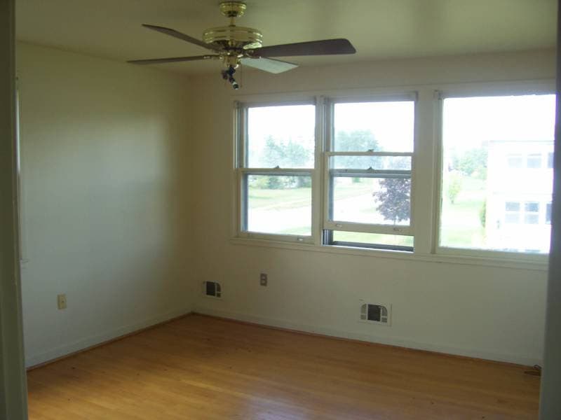 Building Photo - 505 Jupiter St