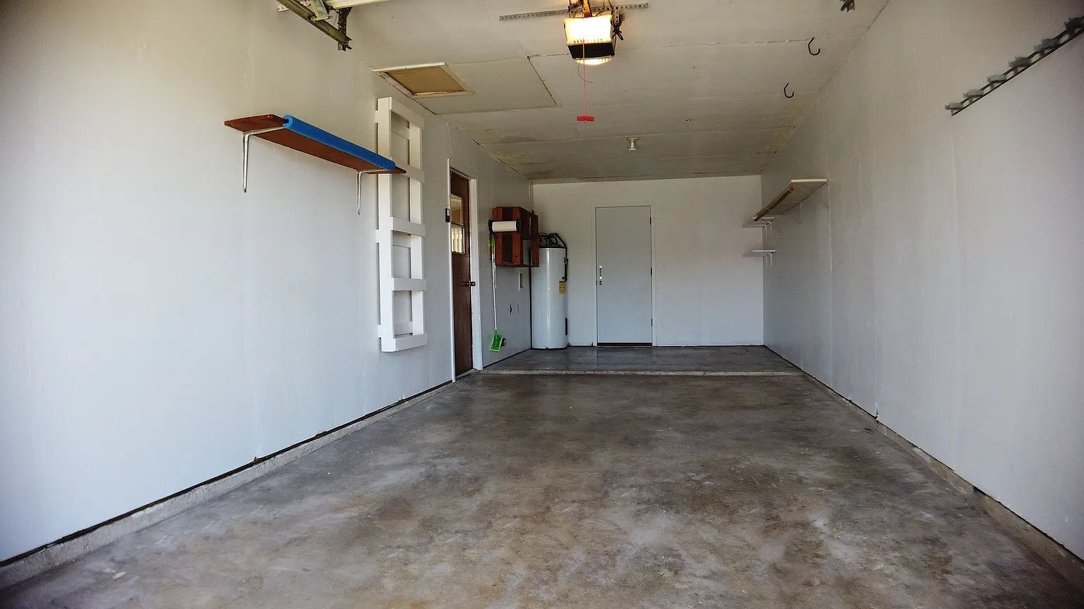 Building Photo - 1506 McCreary Ave