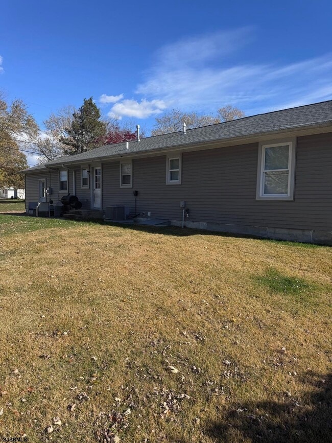 Building Photo - 12 Colwick Dr