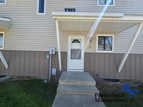 Building Photo - 2 bedroom in Billings MT 59102