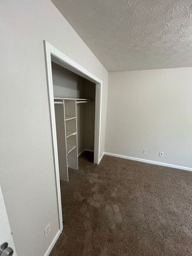 Building Photo - !!!WARNING: AVOID SCAMS CONFIRM RENTAL AT ...