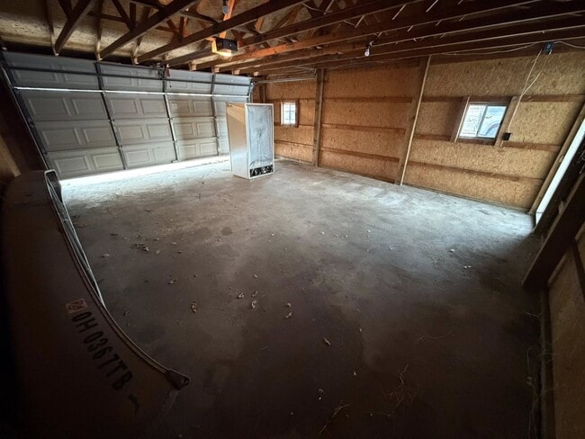 Building Photo - 932 Headley St